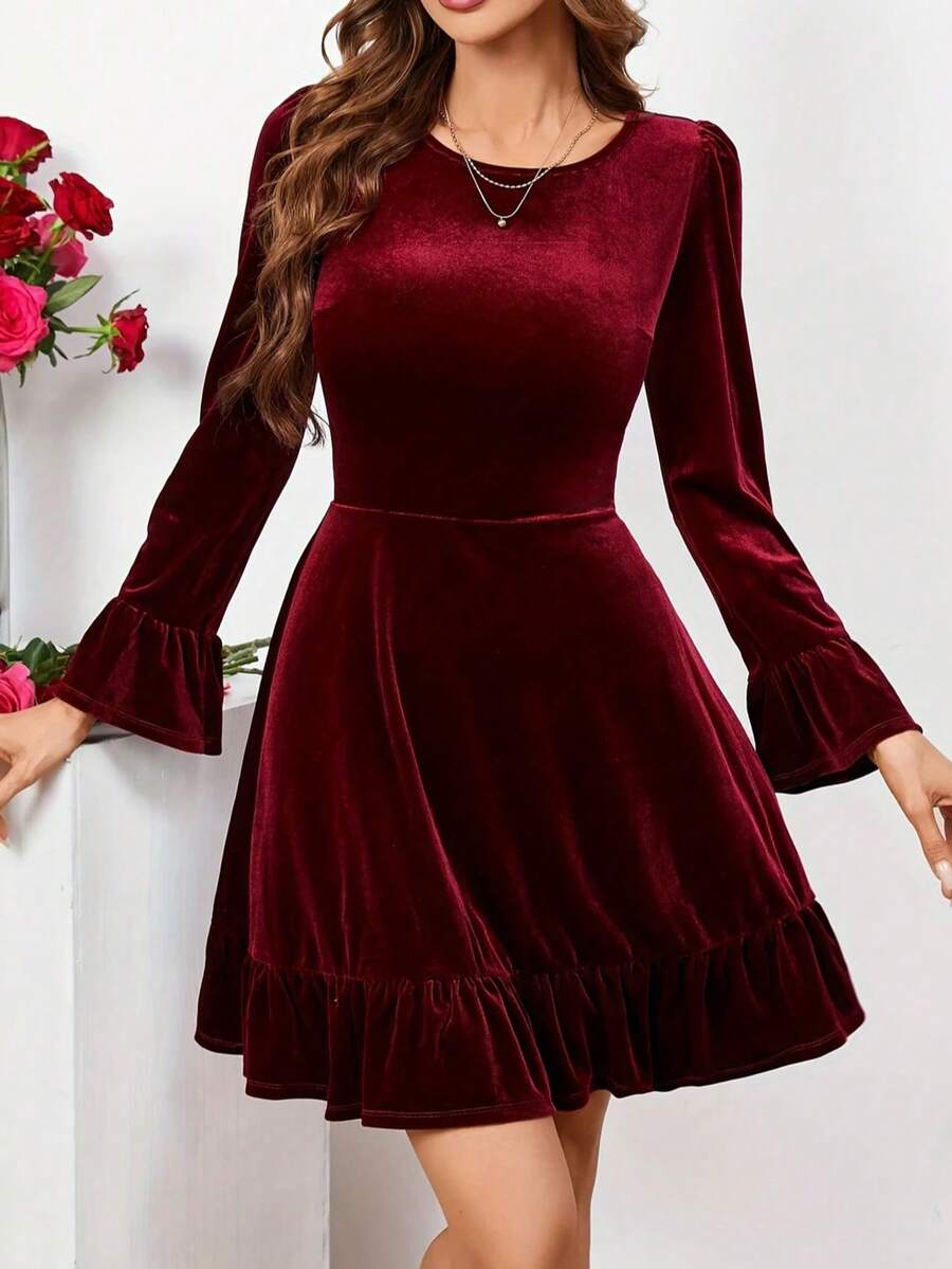 Elegant Velvet A-Line Mini Dress, Ruffle Hem, Long Sleeve, Round Neck, Suitable For Party Occasions