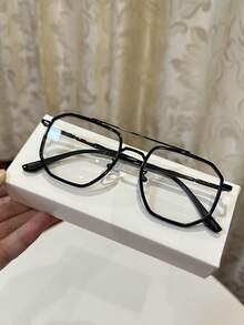 1pc Men's Casual Vintage Square Aviator Black Rimless Sunglasses, Suitable For Daily Wear And Street Photography