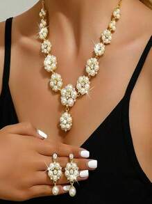 Conjunto de 3 piezas con collar con perlas falsas, rhinestones y flores, y pendientes con cuentas, apropiado para banquetes, fiestas, vestidos de novia y uso de joyería de mujer