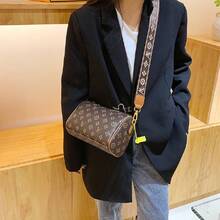 Valentine's Day Gift: Women's Fashion Cylindrical Shoulder Bag – Stylish Design With Wide Strap For Everyday Elegance - 卡其色 - 查看 5