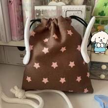Avec des ailes et des étoiles en peluche mignonnes, sac de rangement multifonction portable pour femme, utilisé pour les serviettes hygiéniques/les soins de la peau/les articles de toilette/la papeterie/les bijoux/le maquillage/les pièces de monnaie. Petits sacs à cordonnet en polyester doux, avec un motif amusant de nuages et d'étoiles (bleu/rose) pour la maison/le bureau fournitures/retour à l'école/vacances anti-poussière/festival.