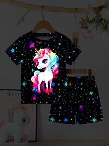 Girls' Summer Fashionable Cute Star & Unicorn Pattern Short Sleeve T-Shirt And Shorts Set, Suitable For Outdoor, Casual, Sports, Party