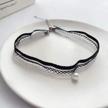 1pc Fashionable Minimalist Sweet Cute Lolita Style White Lace Hollow Pearl Pendant Choker Necklace, Suitable For Everyday Wear