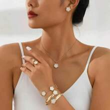 6pcs/Set:1pc Necklace, 1pc Bracelet, 1pc Earring, 1pc Ring, 1pc Lucky Flower Necklace