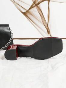 时尚勃艮第漆皮高跟凉鞋女款，透明露趾粗跟一脚蹬休闲鞋，适合度假 - 酒紅色 - 查看 7