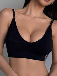 Adjustable Sports Bra With Seamless Supportive Back Design, Wireless & Wire-Free