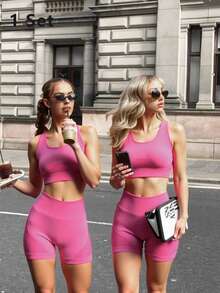 طقم نسائي رياضي يتكون من صدرية اليوغا خالية من الحياكات والشورت ذو الخصر العالي ، طقم لياقة بجودة مضغوطة مرنة