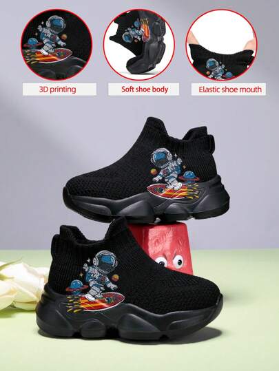 Nouvelle arrivée Enfants et adolescents Chaussures de marche/course décontracté mode mignon imprimé astronaute , coussinées, anti-dérapantes, légères, respirantes, basse-dessus en mesh, Glissant, pour l'extérieur et l'intérieur