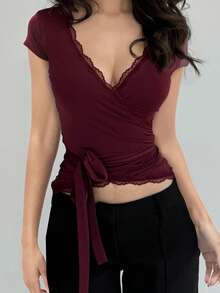 Women Deep V-Neck Short Sleeve Cross Wrap Top Slim Fit Casual Cropped Top Yoga Gym Bandage Workout Tie T Shirt - Màu Đỏ Sâu - Xem 2