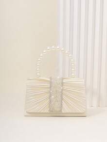 Bolsa de Embreagem Decorada com Cristais e Contas Elegante e Clássica, Bolsa de Embreagem para Festa Feminina, Bolsa de Festa Elegante com Alça de Pérola Falsa, Bolsa de Festa Quadrada Laqueada Refinada, Adequada para Festas, Galas e Eventos Formais, Um Presente Ideal para Mulheres. Carteira de Festa com Fecho Brilhante, Adequada para Carnavais, Casamentos, Festas e Bailes. - Champanhe - Visão 3