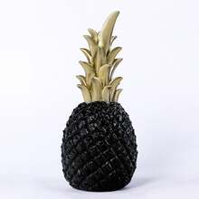 1pc Golden Pineapple Resin Ornaments European Home Style Ornaments Living Room Bedroom Ornaments Resin Handmade Crafts,Resin Decorative Crafts, The Best Object For Creative People To Design Home Decoration, Are Used For Home Desktop Decorations, Gifts For Classmates, Friends And Family, And Birthday Gifts.Room Decor, Home Decor, Birthdaydecor,Kitchen,Wedding, Bedroom Decor, Livingroom Decor, Gift, Party Decor, Gardendecor
