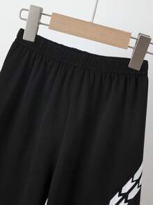 2 Piece Sports Set For Young Boys: Short Sleeve T-Shirt, Mesh Breathable, Loose Fit Shorts, Suitable For Basketball, Football, Sizing For 4-12 Years Old, Summer