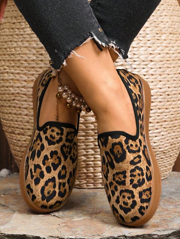 2025 New Women's Summer Leopard Print Casual Sneakers, Soft Sole Fashion Commuting Daily Shoes