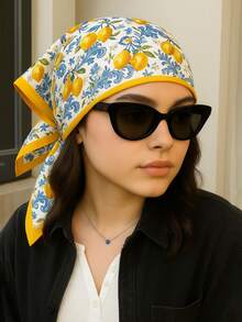 1件春夏沙滩配饰新品 70厘米方形真丝围巾，柠檬印花方巾，适合沙滩、旅行和日常穿着