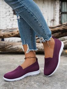 2025 Nuevos zapatos deportivos casuales para mujeres, planos, tipo slip-on, transpirables, de unicolor - Rojo - Ver 2