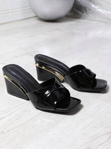 Summer Fashion Women's Square Toe Black Wedge Sandals, Unique Heel Design Elegant Yet Sexy, Slip-On Comfortable Shoes Suitable For Outfitting, Dates, Parties, Beaches