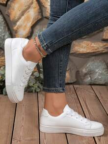 Women's Casual Sports Flat White Sneakers, Fashion White Lightweight Comfortable Athletic Shoes For Students, Young Adults, Petite And Slim Fit, Cute Lace-Up White Shoes, Thin And Comfy Style - White - View 4