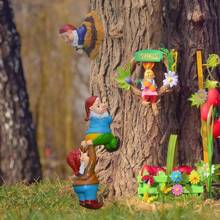 异想天开的矮人精灵花园雕像套装 - 3 件树脂树拥抱，庭院攀爬侏儒雕像礼物，户外花园仙女精灵装饰，草坪异想天开的侏儒装饰雕塑，露台悬挂侏儒 - 彩色 - 查看 1