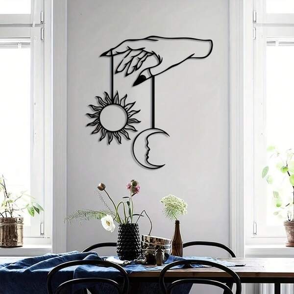 1/2 Pieces Moon And Sun Metal Wall Decor Moon Silhouette Sun Silhouette Decorative Painting Art Creative Iron Art Craft Suitable For Indoor And Outdoor Wall Decoration Of Bedroom, Living Room, Study, Dining Room, Courtyard - Laser Engraving Metal Hollow Pendant