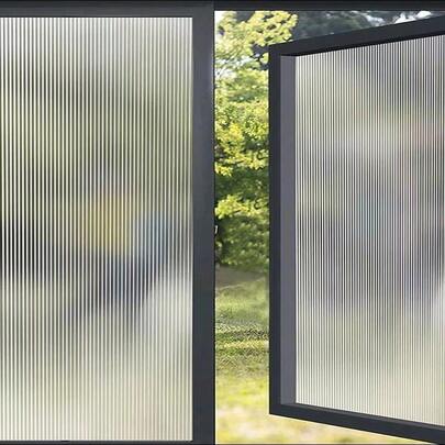 1 rol geribbelde decoratieve glasfolie voor privacy, beschermt 100% tegen uv-straling, beschermt de privacy van uw huis tegen nieuwsgierige blikken, geschikt voor thuis, kantoor en keuken