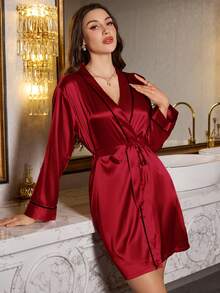 1pc Ladies Elegant Contrast Piping Belted Thin Short Robe, Silk Feel Comfortable Sleepwear For Home Use, Fall, Christmas, Winter - Red - View 9