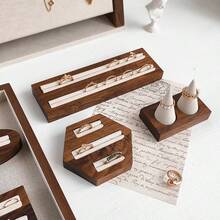 1 buah Tempat Penyimpanan dan Pajangan Perhiasan Berbentuk Jari/Heksagonal dari Kayu Walnut, Cocok untuk Cincin Pertunangan, Hadiah untuk Pacar, untuk Wanita, Organizer Penyimpanan, Perlengkapan Perjalanan dan Liburan, Dekorasi Musim Gugur, Halloween, Dekorasi Ruangan - MultiWarna - View 7