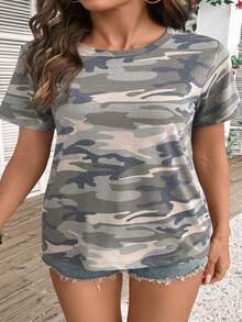 Plus Size Women Camouflage Print Round Neck Short Sleeve T-Shirt, Casual Loose Summer Top - Army Green - View 3
