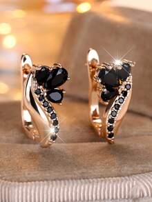 1 对优雅心形黑色方晶锆石女士环形耳环 - 奢华婚礼、派对和日常佩戴 - 耐用闪亮的配饰 - 黑色 - 查看 5