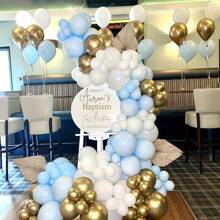 105 Stücke Luftballon Dekoration Set in Blau, Weiß & Gold, enthält Chrom Gold Ballons, Makaron Blau & Weiße Latex Ballons, geeignet für Babypartys, Geschlechteroffenbarungen, Hochzeiten, Bridal-Shower, Babypartys, Kindergeburtstage