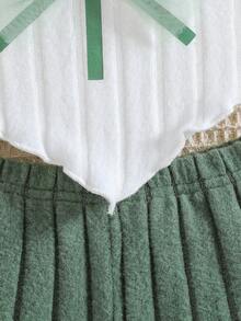 HAO6 0 - 3 Years Baby Girls' Stylish Set: Beige Halter Top With Crochet Flowers & Bow, Brown Ribbed Shorts - Green - View 5