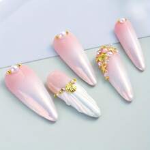 1 盒 12 件美甲饰品，包括金色和银色金属/树脂装饰，带有十字架、星星和月亮图案、贵族皇冠、星空、海洋世界 - 彩色 - 查看 2