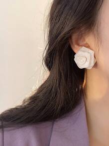 1 Paar handgefertigte weiße Rosen Stoff Ohrstecker, elegant für Frauen für Party, Bankette, Feiertage