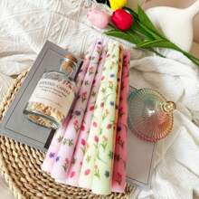 2 piezas, velas de tallo largo con patrón de estampado de tulipán, velas de mesa de estilo retro de 9.84 pulgadas, velas de tallo largo con estilo floral europeo, decoración de ambiente para banquetes de boda, velas para ambiente festivo, velas para el Día de San Valentín, aptas para bodas, cenas y decoración del hogar, velas para decoración de fiestas, velas para decoración de mesa familiar.