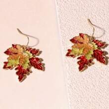 1 Pair Vintage Maple Leaf Drip Oil Textured Earrings