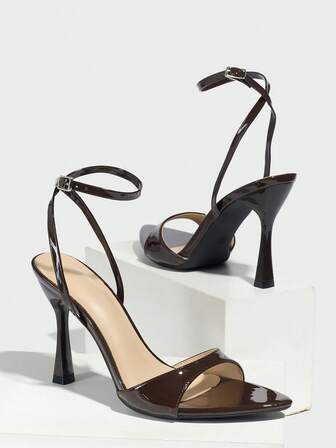 Damsandaler med hög klack, Lämpliga för alla årstider, Utomhus, Kvällsfest, Mode, Kändis, Lyxig bankett, Spetsig tå, Fest, Helgdag, Lyxig, Sexiga PU-läderskor med fotledsrem, Bekvämt material, Elegant kaffebrun