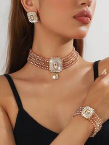 1 conjunto de colar e brincos de cristal geométrico quadrado feminino de luxo, rosa, champanhe dourado, branco, preto e vermelho, e pulseira de cristal multicamadas, para uso formal e diário - Conjunto de três peças de cristal - Ver 12