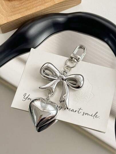 1 قطعة سلسلة مفاتيح قلب بشكل فراشة بتصميم بسيط عصري، خاتم مفاتيح فراشة موضة، تعليقة للحقيبة والسيارة والحقيبة المدرسية، هدية عيد الميلاد، هدية للمعلم والصديقة والأخت