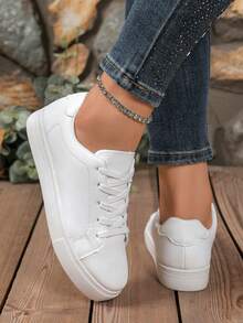 Women's Casual Sports Flat White Sneakers, Fashion White Lightweight Comfortable Athletic Shoes For Students, Young Adults, Petite And Slim Fit, Cute Lace-Up White Shoes, Thin And Comfy Style - White - View 5