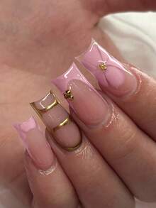 24片Y2K风格长方形花朵美甲贴纸，提升您的时尚感！这款粉色法式亚克力美甲套装包含钢珠美甲贴片、1片果冻胶和1个指甲锉，完美贴合您的指甲。佩戴方便，适合夏季及所有季节，是女性日常工作、派对及其他场合的理想美甲配饰。 - 粉色 - 查看 9