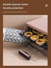 1pc Oven Microwave Heat Resistant Glove, High Temperature Insulated Glove, Baking Tool, Oven Mitt