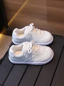 儿童休闲鞋，2025 年新款，流行女童/男童运动鞋，运动鞋，简约设计，鞋底柔软耐用（请根据实际脚长选择）