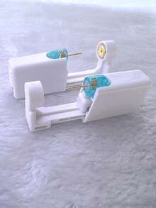Simple Self-Piercing Kit For Girls With Disposable Piercing Gun And Stainless Steel Earring Studs