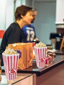 2pcs/4pcs/8pcs Reusable Plastic Popcorn Container Red And White Striped Classic Retro Style Popcorn Bucket, Suitable For Movies And Parties,Party Supplies. - Multicolor - View 4