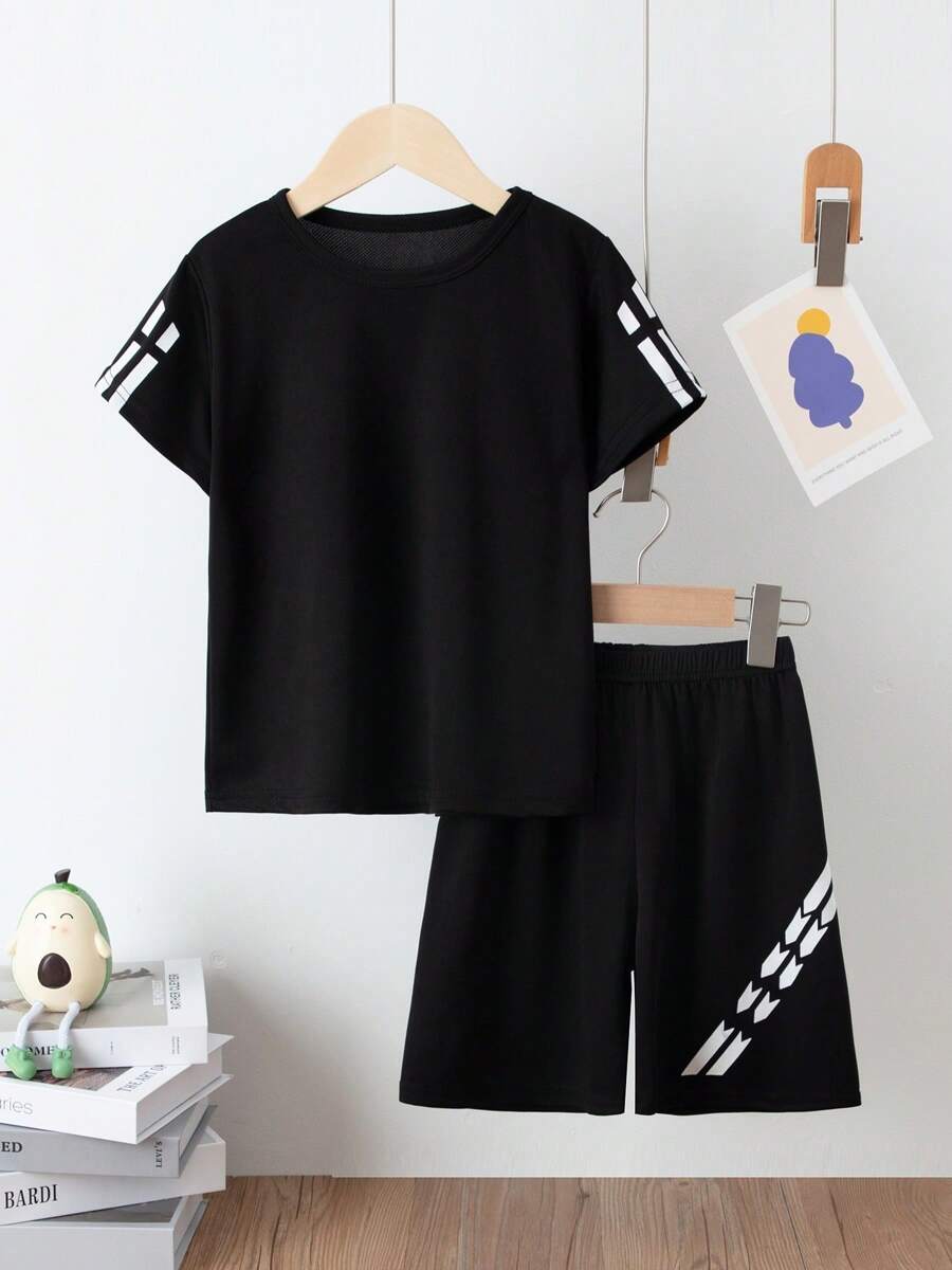 2 Piece Sports Set For Young Boys: Short Sleeve T-Shirt, Mesh Breathable, Loose Fit Shorts, Suitable For Basketball, Football, Sizing For 4-12 Years Old, Summer