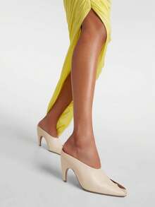 Women's Kitten Heels Mules Shoes – Open Peep Toe Slip-On Slide Sandals For Petite, Leg-Lengthening, Summer Work, Date & Christmas / New Year Gifts - Màu be - Xem 1
