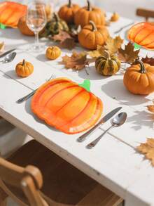 10pcs Pumpkin Paper Plates For Autumn, Disposable Pumpkin Plates, Autumn Harvest Party Tableware, Autumn Dinner Plates, Thanksgiving Harvest Party Plates, Thanksgiving Dessert Plates, Harvest Orange Party Plates, For Pumpkin Party Decoration, Thanksgiving Supplies Gifts, Kitchen Party Supplies, Halloween Party Gifts - Orange - View 4