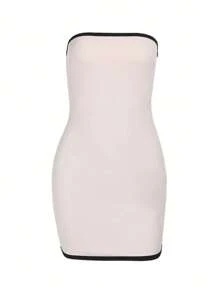 Un vestido de verano sencillo con borde sin tirantes con remate en contraste, vestido de fiesta, para cóctel
