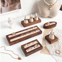 1 buah Tempat Penyimpanan dan Pajangan Perhiasan Berbentuk Jari/Heksagonal dari Kayu Walnut, Cocok untuk Cincin Pertunangan, Hadiah untuk Pacar, untuk Wanita, Organizer Penyimpanan, Perlengkapan Perjalanan dan Liburan, Dekorasi Musim Gugur, Halloween, Dekorasi Ruangan - MultiWarna - View 3