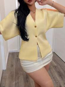 DEEKA European & American Style Summer Graduation Outfit Women Versatile Minimalist V-Neck Short Sleeve Knitted Sports Top Jacket