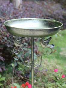 1pc Garden Metal Bird Bath, Removable Cast Iron Decorative Bird Bath With 5 Claw Base, Outdoor Hummingbird Feeder, Metal Tray And Water Bowl, Bird Food Tray, Durable Metal Construction, Suitable For Garden, Yard, Patio And Lawn, Yard Garden Decoration, Fall Decoration, Halloween, Thanksgiving, Christmas, Perfect Gift For Bird Lovers